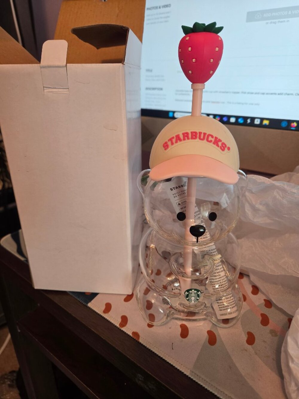 Strawberry Starbucks 2026 Bearista Glass Bear Limited Edition NWT & Box Bundle - Picture 3 of 13